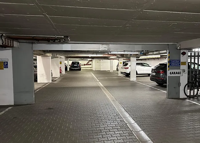 Truly - Viel Platz Fuer Business & Familie - Modern, Garage, Fahrstuhl