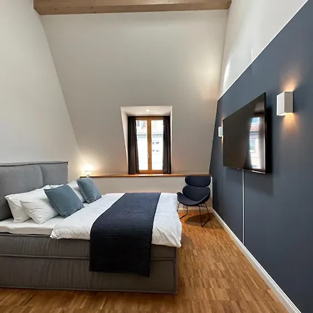 Truly - Viel Platz Fuer Business & Familie - Modern, Garage, Fahrstuhl Apartment Augsburg Exterior photo